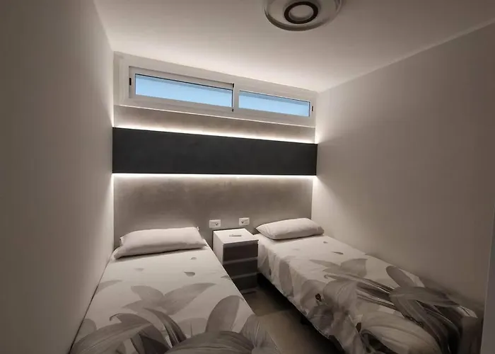 Alegranza بلايا ديل إنغلز