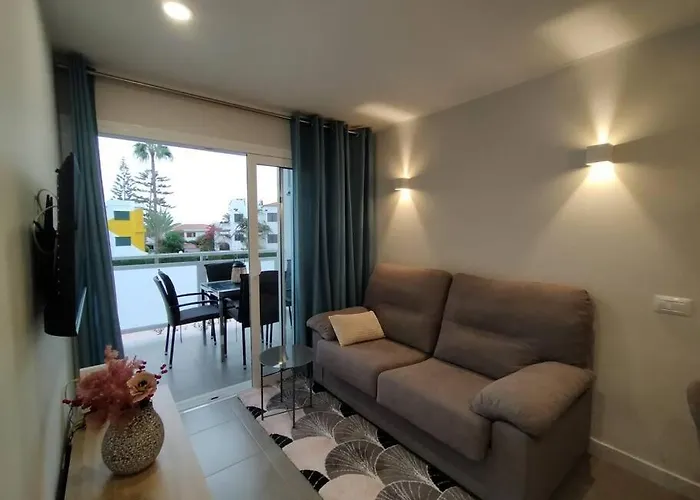 Alegranza Playa del Ingles (Gran Canaria)